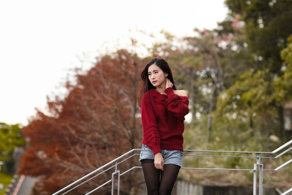 Gorgeous in every frame that's the real Meng Jie